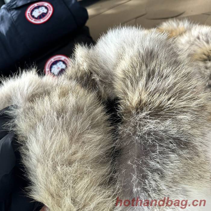 Canada Goose Top Quality Couple Down Coat CGY00010-1 Canada Goose Top Quality Couple Down Coat CGY00010-1